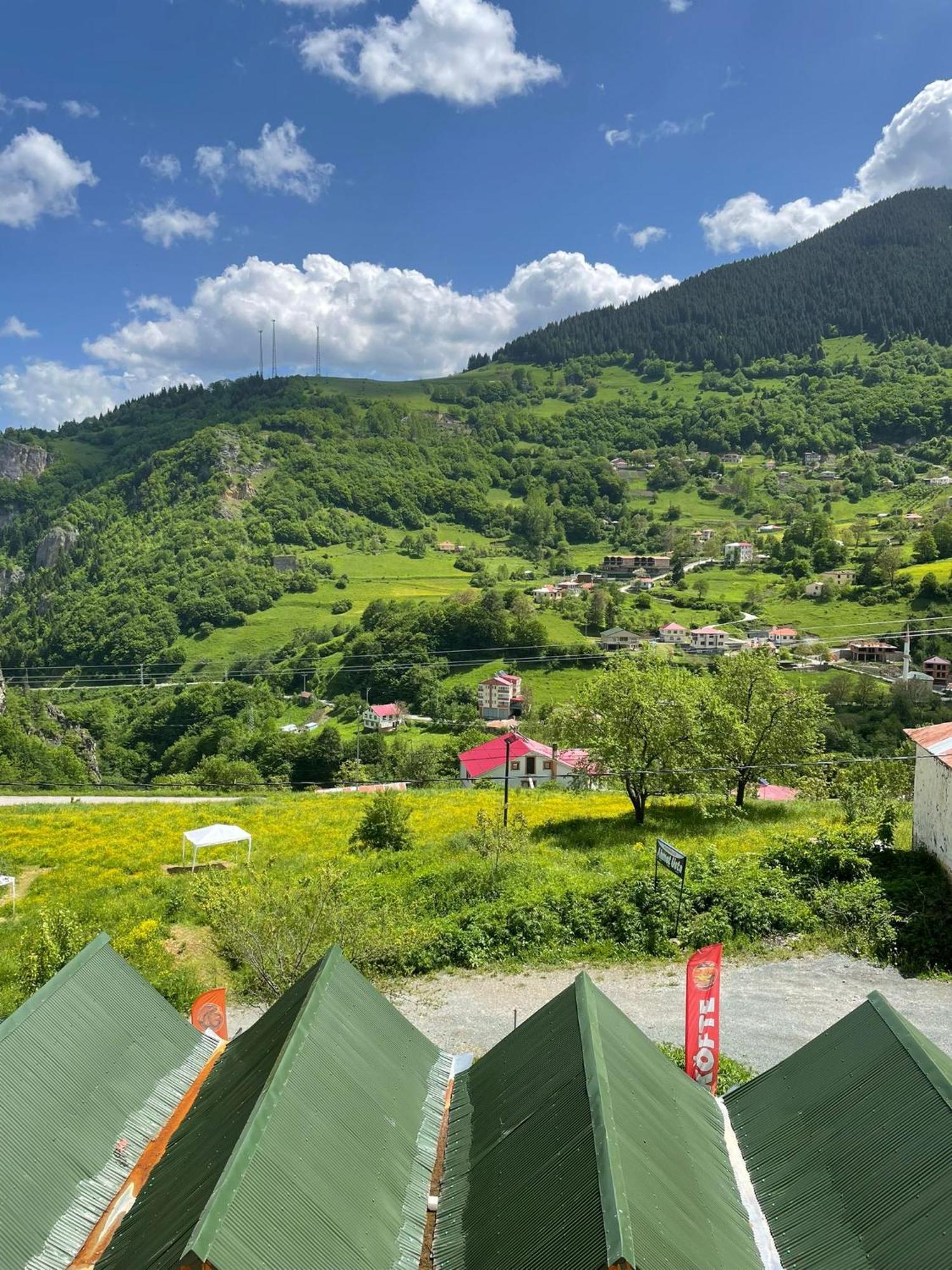Bizim O'Ra Kueme Evleri & Bungalov Macka Exterior foto